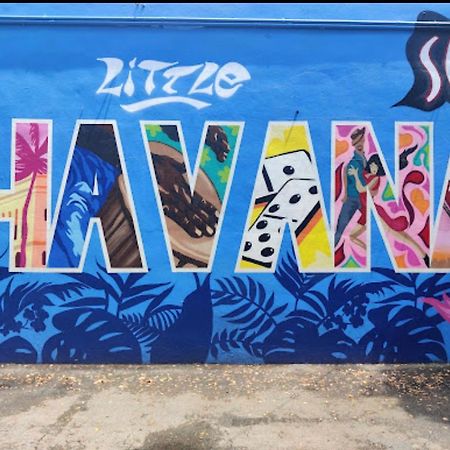 Little Havana Hostel Miami Exterior photo